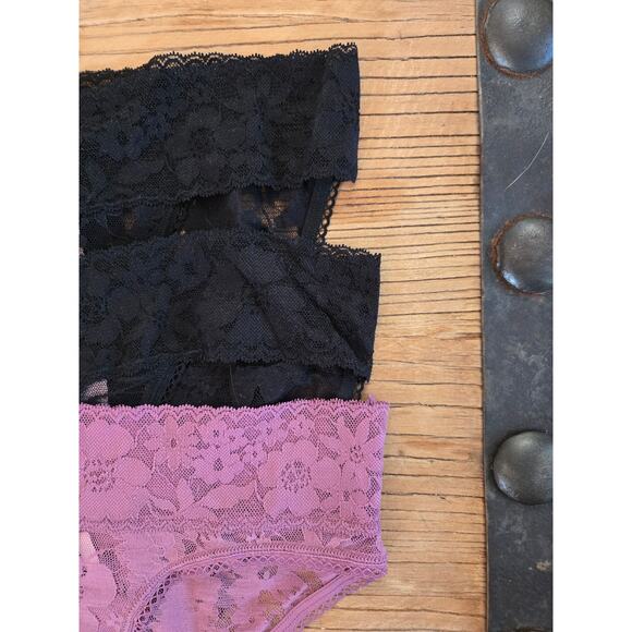 Victoria's Secret Lace Panty Bundle sz xSmall New - Picture 4 of 4